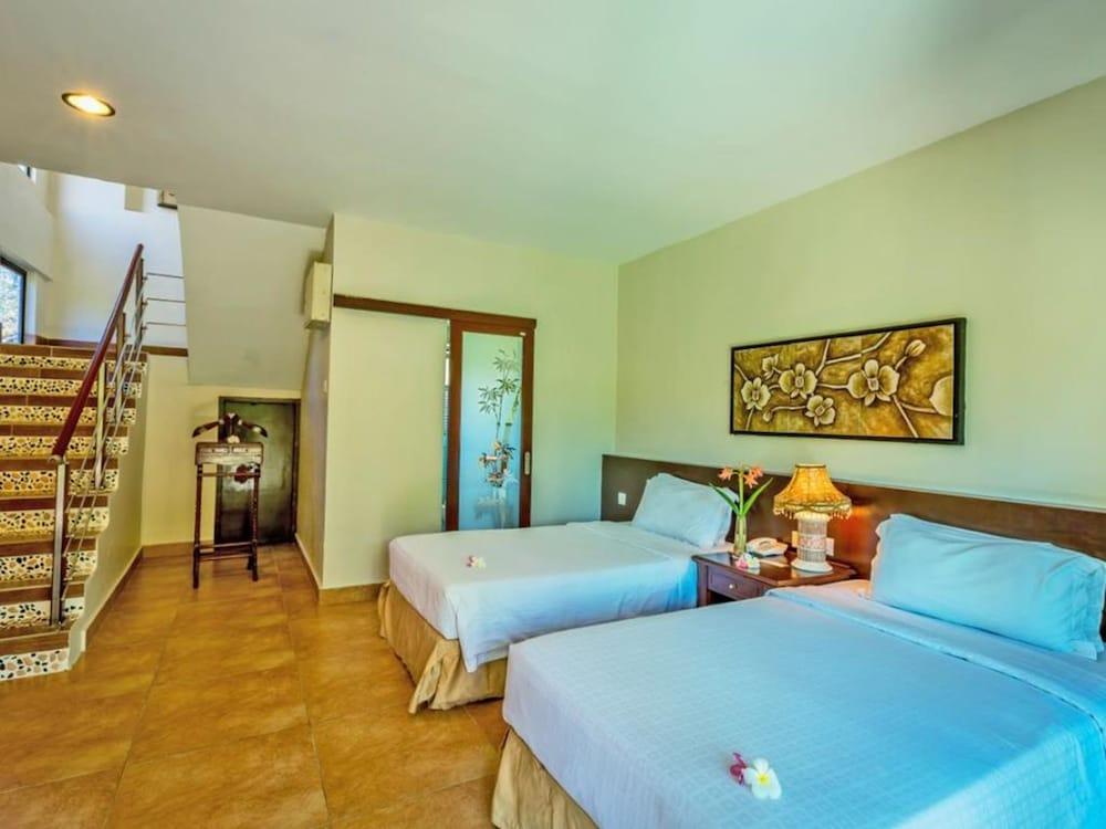 Papar Beringgis Beach Resort & Spa מראה חיצוני תמונה