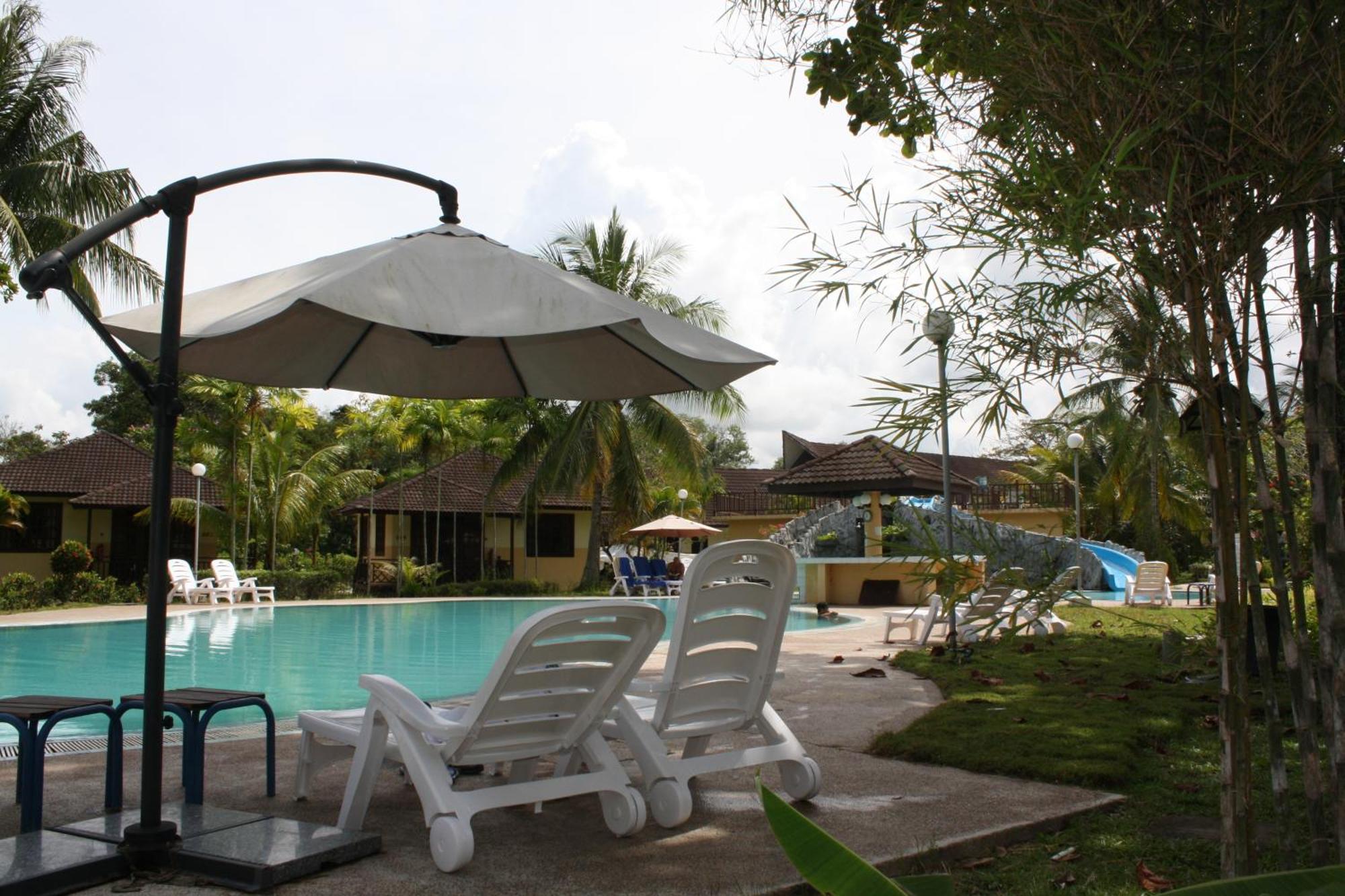 Papar Beringgis Beach Resort & Spa מראה חיצוני תמונה